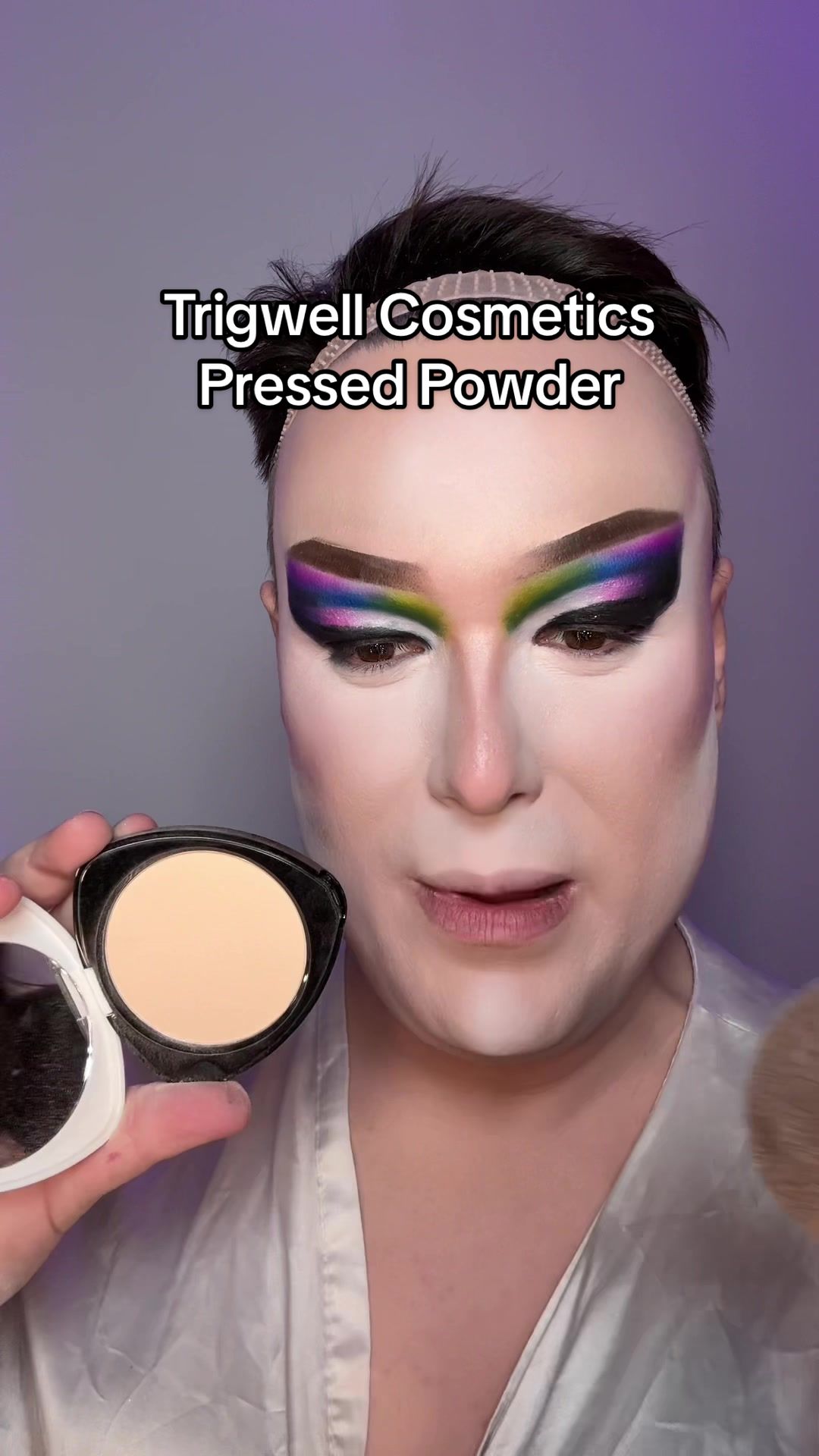 TikTok post by @rudevelvet for Trigwell Cosmetics. Caption reads: [...] #makeuptok #trigwellvelvetpowderpuff....