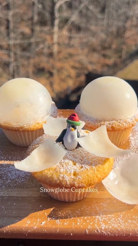 Instagram post by @avauppal for Almond Cow. Caption reads: [...] ½ cup fresh cashew milk made with @almondcow....