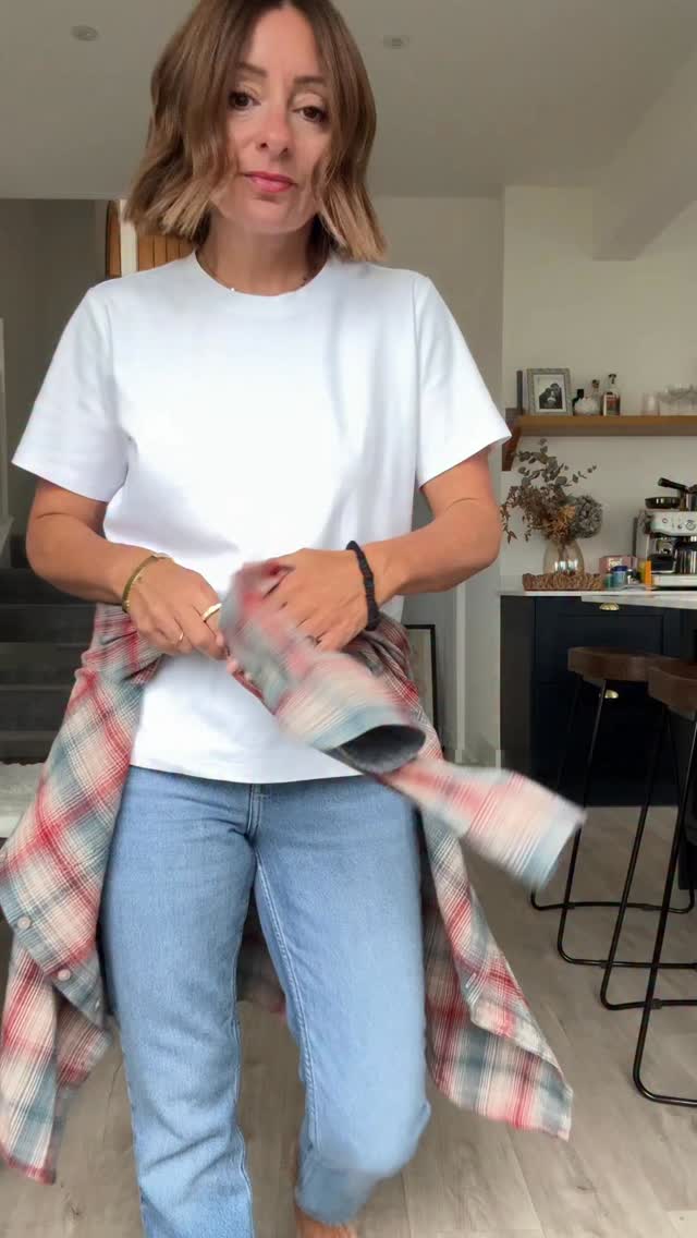 Instagram post by @missionstyle_ for FatFace. Caption reads: I’ve worn this outfit twice since Sunday and....