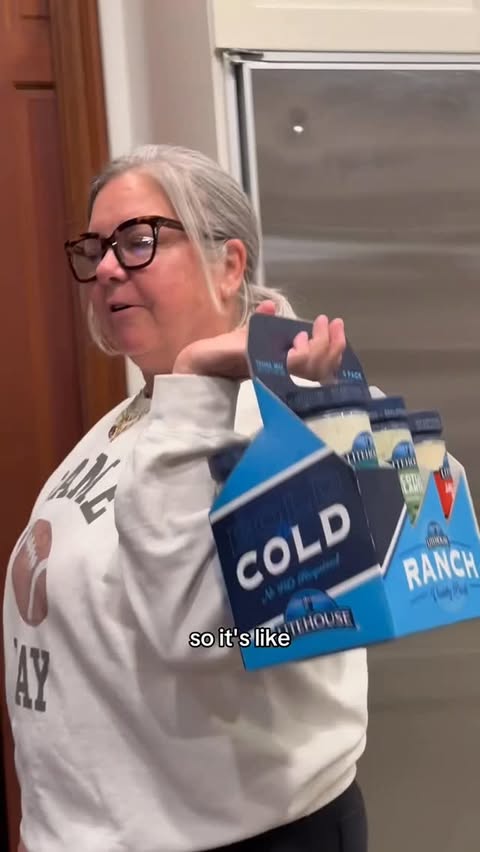 Instagram post by @zelonfamily for Litehouse Foods. Caption reads: my mom just pulled up with the best Sunday....