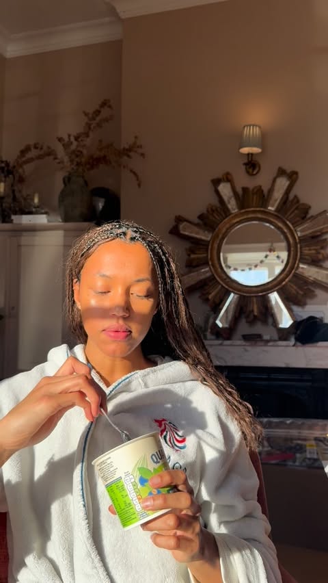 Instagram post by @morganalexandralake for Quaker Oats. Caption reads: Simple rest day mornings fuelled by @quakeroatsuk....