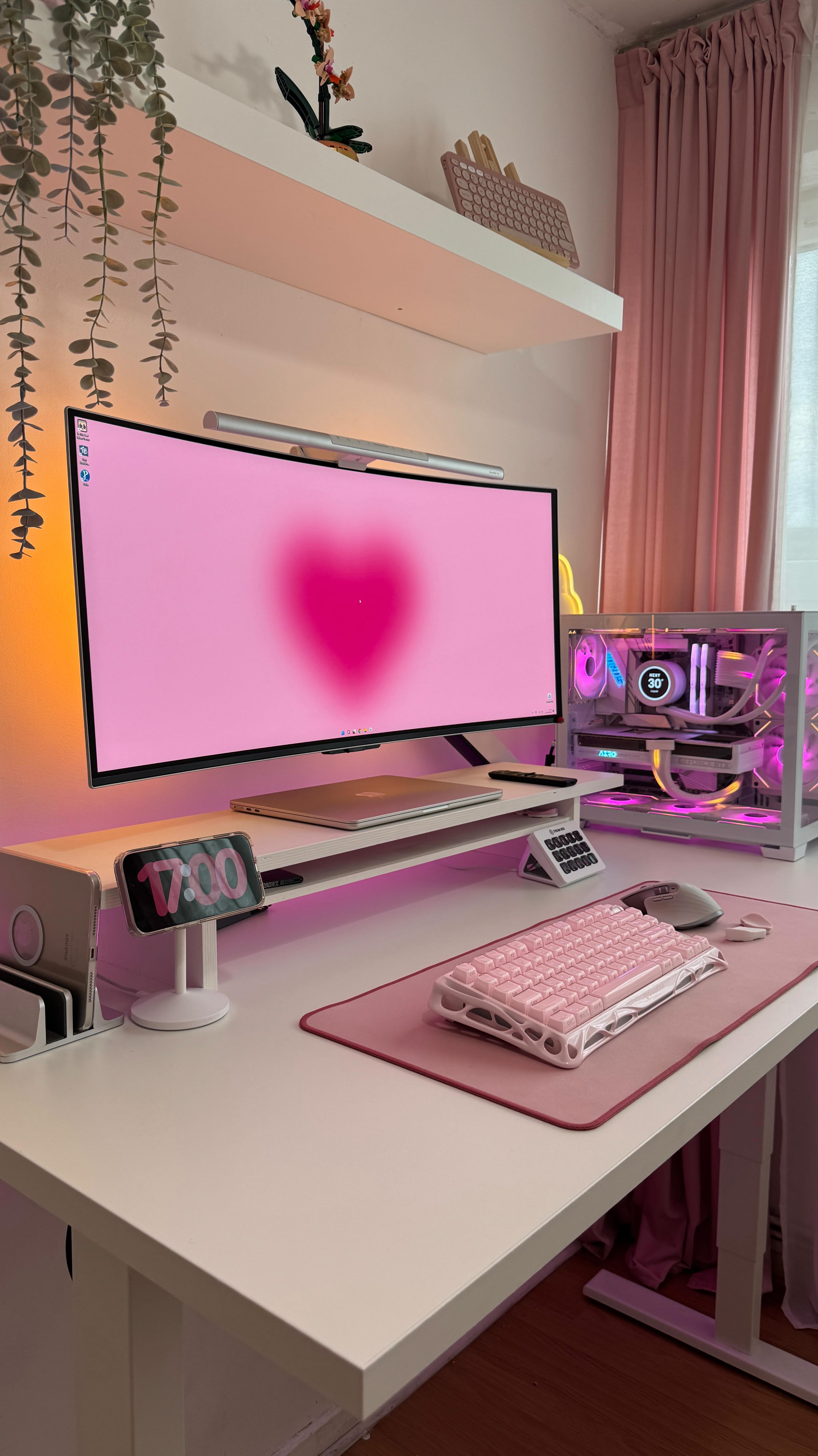 Instagram post by an influencer for Samsung UK. Caption reads: After a year with my old monitor, it was finally....