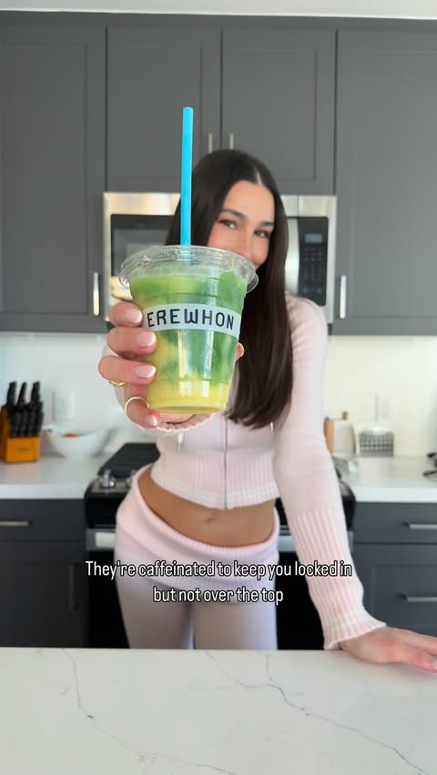 Instagram post by @clauddworld for Magic Mind. Caption reads: [...] oz Vita Coco Water
1 Bottle Magic Mind....