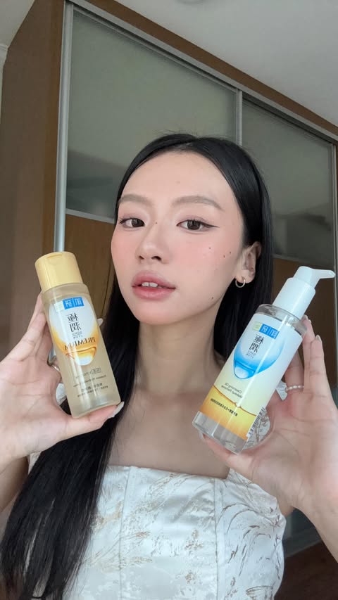 Instagram post by @tiffenny_co for Hada Labo Singapore. Caption reads: This CNY, I’m keeping my routine simple but....