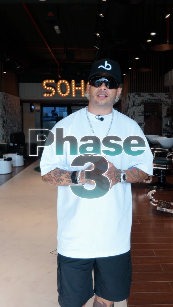 Instagram post by @arod23pr for Booksy. Caption reads: 🚨💈 PHASE 3 – BOOKSY: THE FINAL ROUND 💈🚨
While....