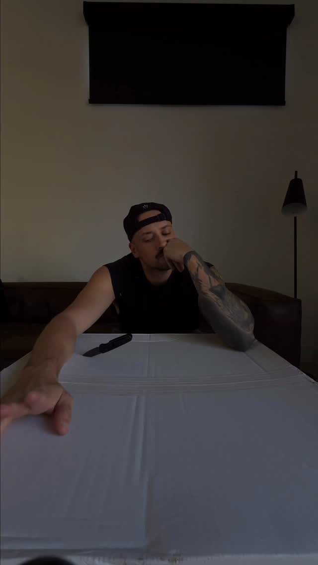 Instagram post by @zackkravits for Thorne. Caption reads: 🚨GIVEAWAY🚨
Comment “Thorne Golden Ticket” for a....