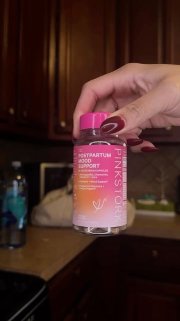 Instagram post by @body_by_zarina for Pink Stork. Caption reads: [...] I need to make it through the day.....