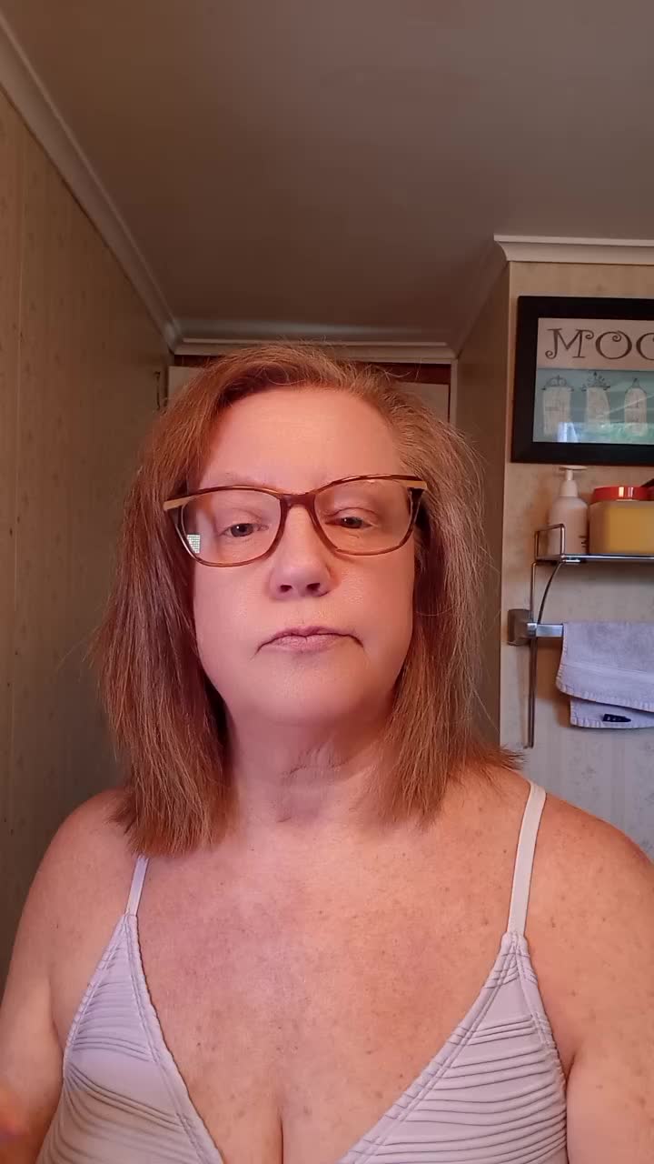TikTok post by an influencer for Pantene. Caption reads: Pantene Sunkiss Glow SPF for your [...].