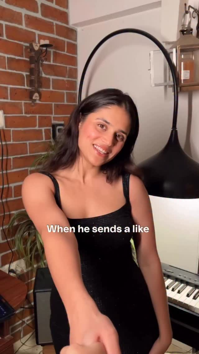 Instagram post by @_shivaanipandey_ for Happn. Caption reads: @happnindia, next time please come with a warning....