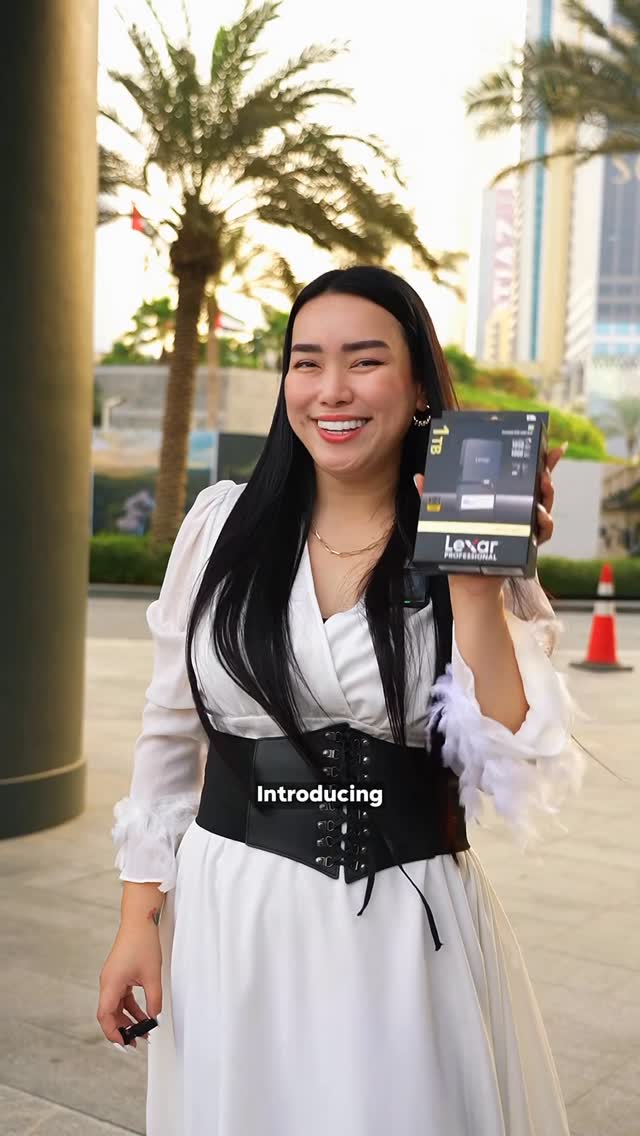 Instagram post by @bengshyudxb for Lexar. Caption reads: Haist 😩 ever had that moment when your phone says....