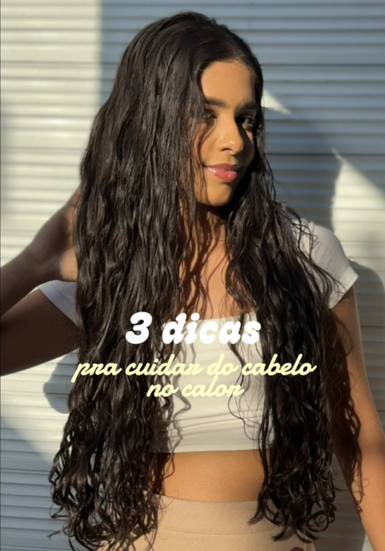 TikTok post by @eduardac.castro for Hidratei. Caption reads: [...] abro mão do Spray Multifuncional da....