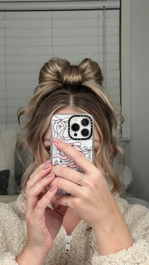 Instagram post by @iamkarissaduncan1 for MONDAY Haircare. Caption reads: Merryyyyyy 🎀mas.