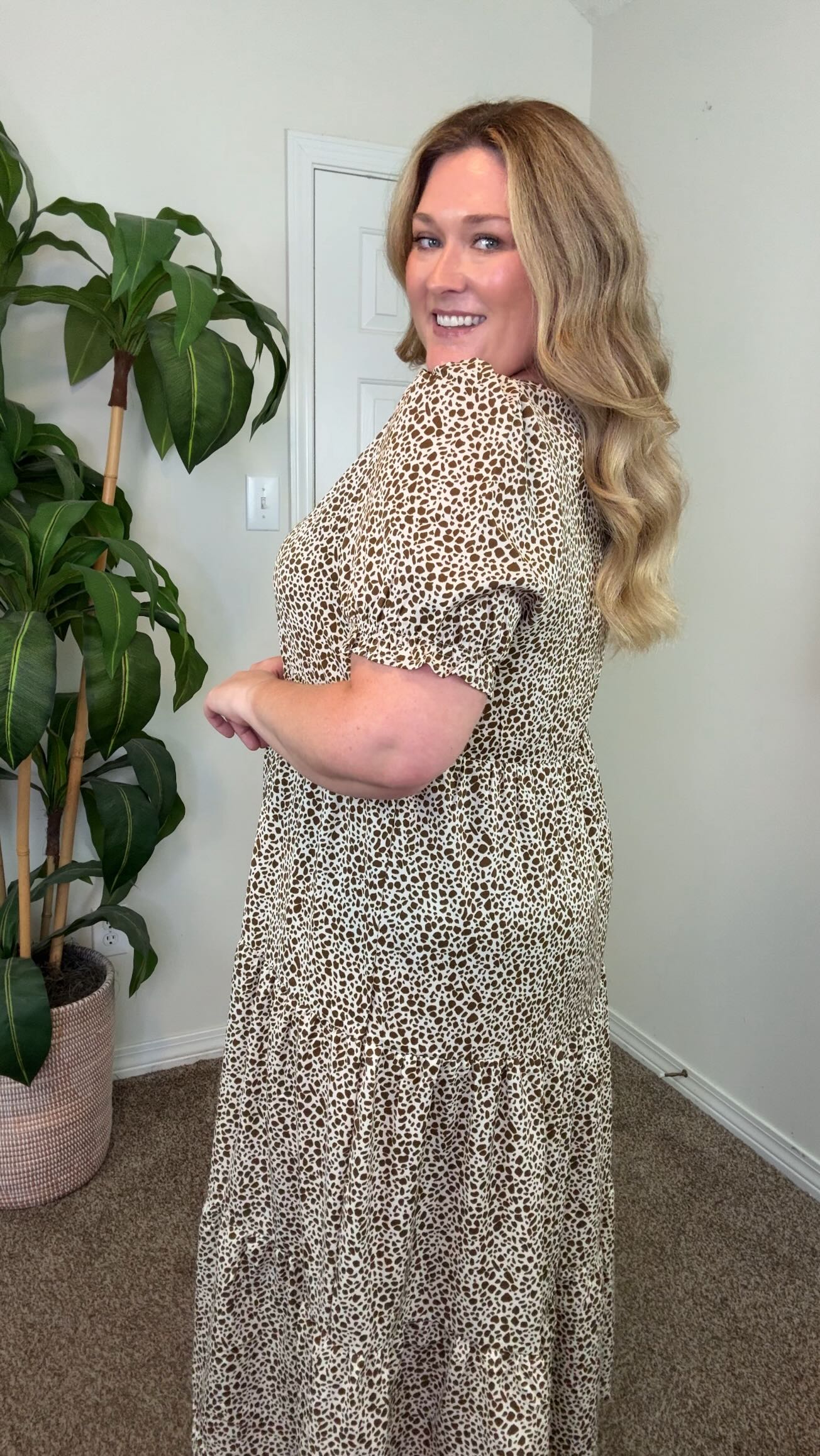 Instagram post by @taren_denise for MagicLinks. Caption reads: [...] #fallfashion #walmart #magiclinks....