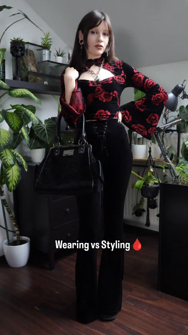 Instagram post by @lorenatinodi for KILLSTAR. Caption reads: Wearing it vs styling it 🩸

@killstar on skin,....