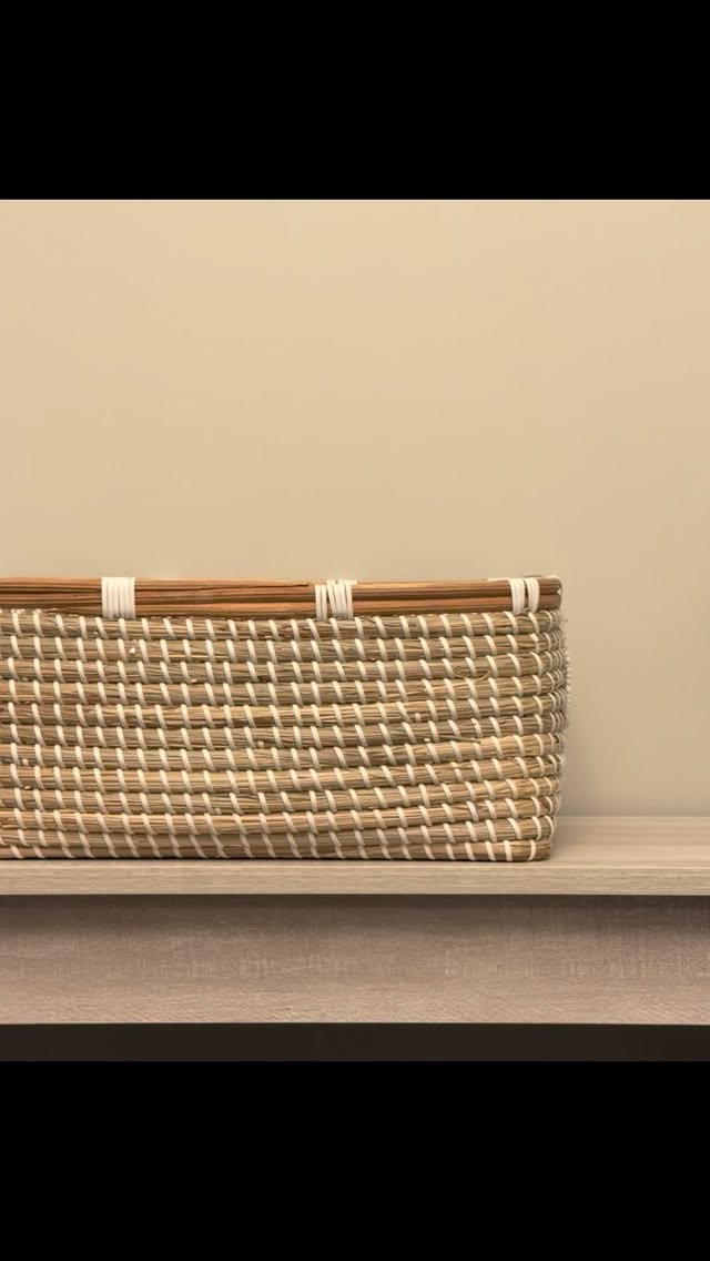 Instagram post by @ariellahendershaw for LOVE CORN. Caption reads: It’s GIVEAWAY TIME!!!! I am SO THANKFUL for this....