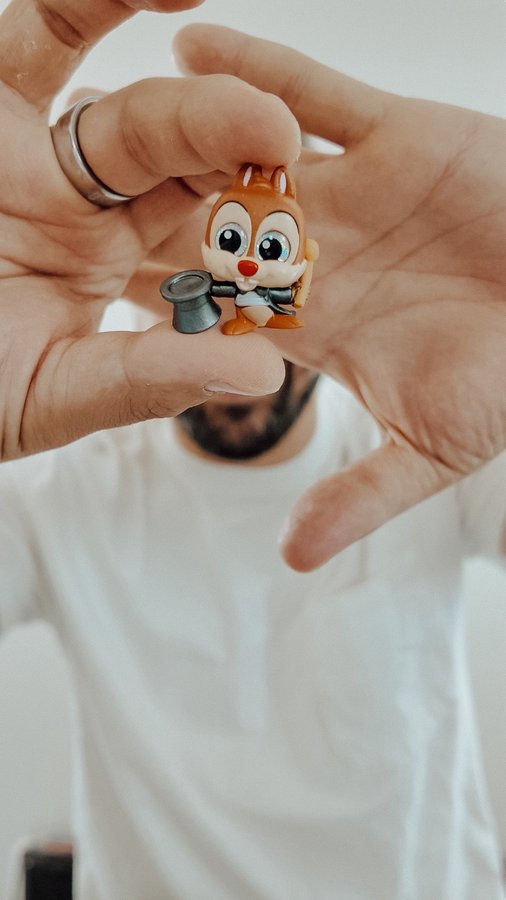 Instagram post by @blakespopnook for Disney Doorables. Caption reads: [...] but they’re carrying big parties!....