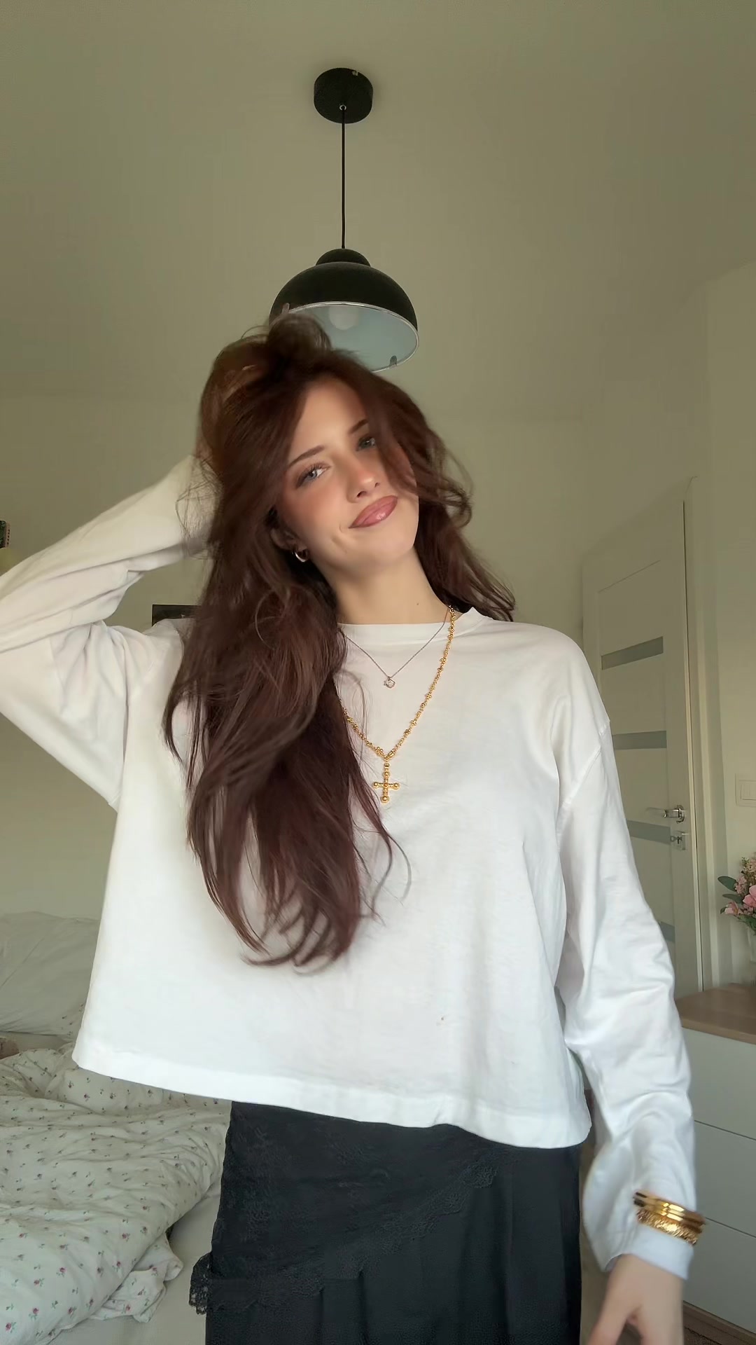 TikTok post by @honregiec for En Route Jewelry. Caption reads: i love you @en route jewelry <3 link in bio ;)))....