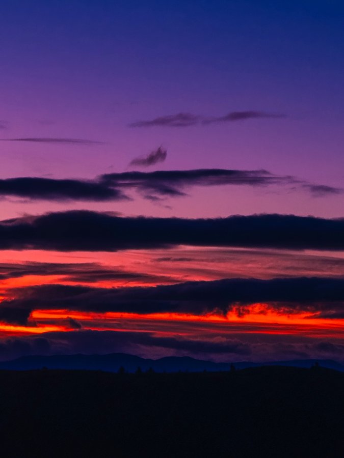 Instagram post by @lushhvisuals for SANDMARC. Caption reads: September shot on iPhone

Shot with @sandmarc wide....