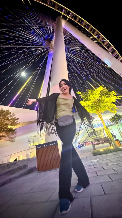 Instagram post by @shaikhannieofficial for Klook. Caption reads: [...] to get additional discount from @klookae....