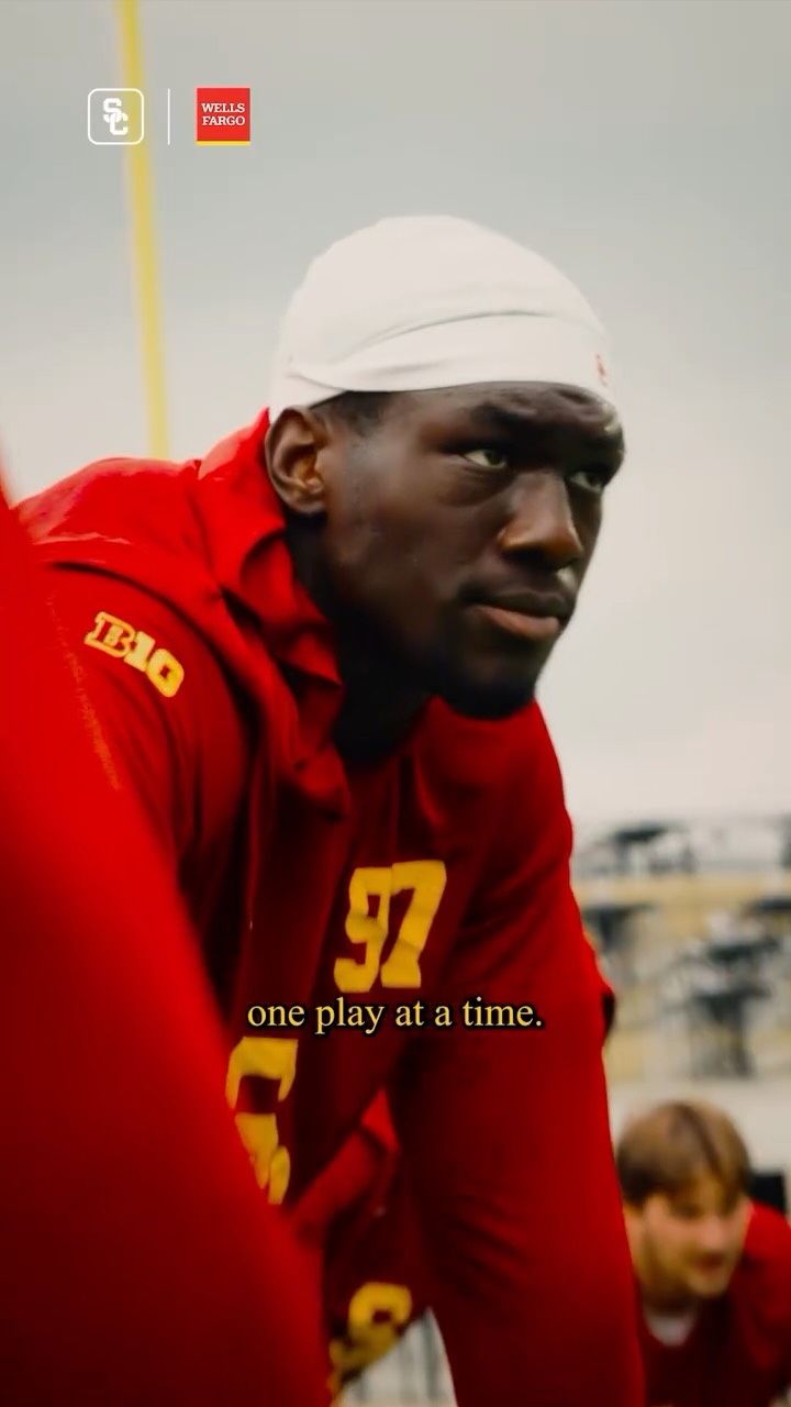 Instagram post by @thefieldrush for Wells Fargo. Caption reads: [...] play at a time.
warmups presented by....