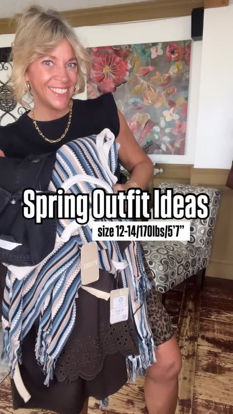 Instagram post by @nicoles_outfit_inspirations for Ulla Popken. Caption reads: [...] SHOP below ⬇️ for the 🔗 to these Ulla....
