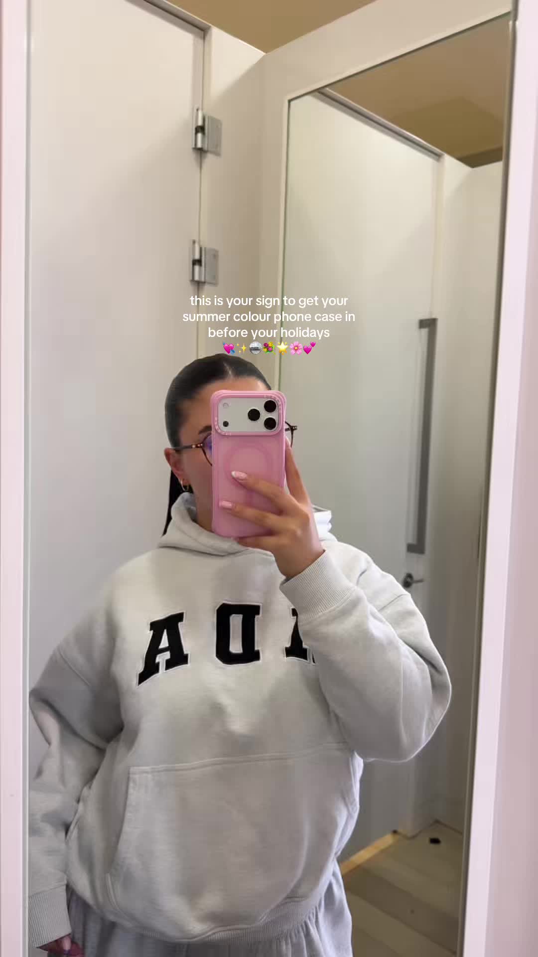 TikTok post by @andreiaafx for ORNARTO. Caption reads: THE phone case💕🪩✨ @ORNARTO #fyp #phonecase....