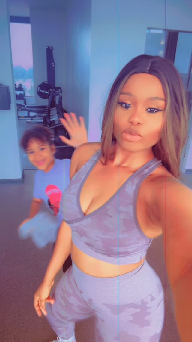 Instagram post by @maddymaznaz for BentleyRecords.io. Caption reads: My Caption is in the video 🫶🏾
#maddymaznaz....