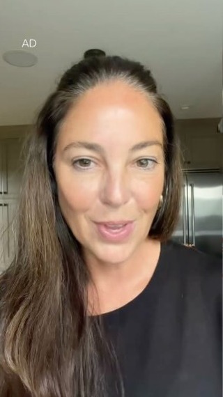 Instagram post by @kara_a_mendelsohn for Allergan Aesthetics. Caption reads: [...] consistency. I’ve partnered with....