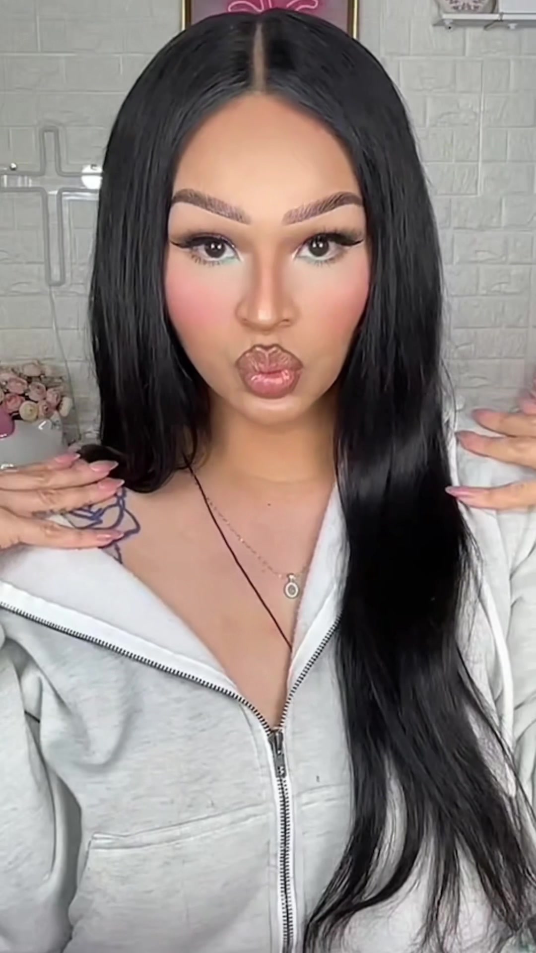 TikTok post by @muarosali for iMethodBeauty. Caption reads: My Updated eyebrow routine using the new....