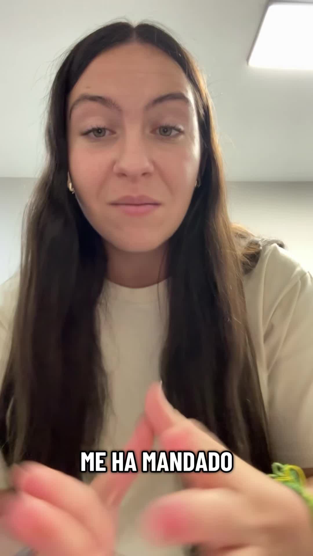 TikTok post by @pilar0rtega for Matchaflix. Caption reads: QUE RICOOOO 🥭 #matcha #matchaflix #tematcha....