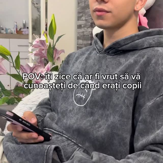 Instagram post by @mercea.vlad for Orange. Caption reads: Voi ce pasiune aveți
#reteaualpentrupasiuniletale....