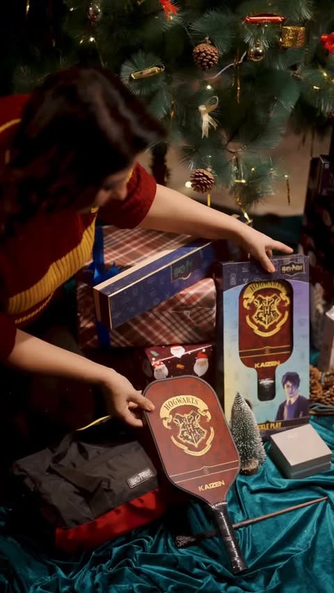 Instagram post by @snehaarora197 for lenskart. Caption reads: Wrapped in Christmas magic 🎄 ✨ 

Cozy Harry....