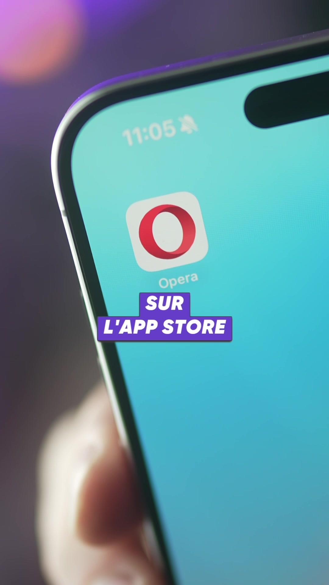 TikTok post by @remiloufr for Opera. Caption reads: Tu utilises MAL ton iPhone : installe OPERA 📲....