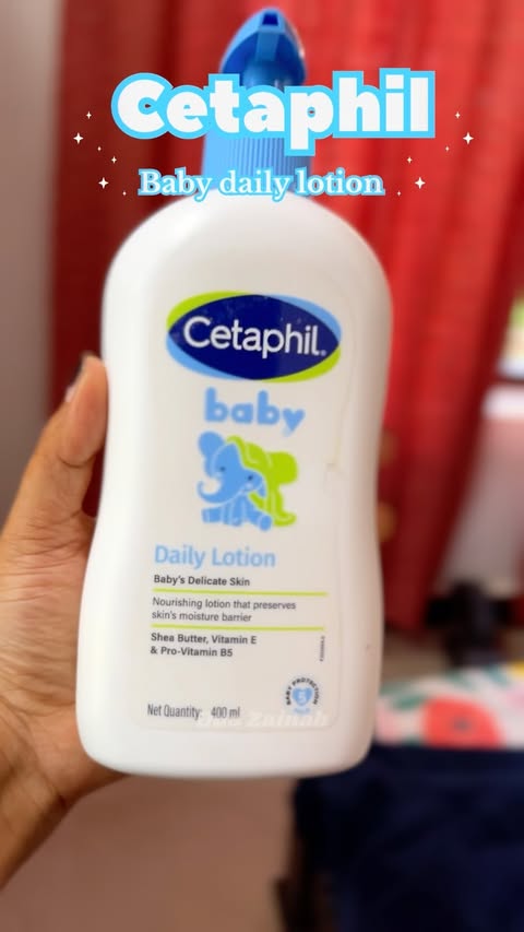 Instagram post by @dua______zainab for Flipkart. Caption reads: [...] Baby Daily Lotion, now available on....