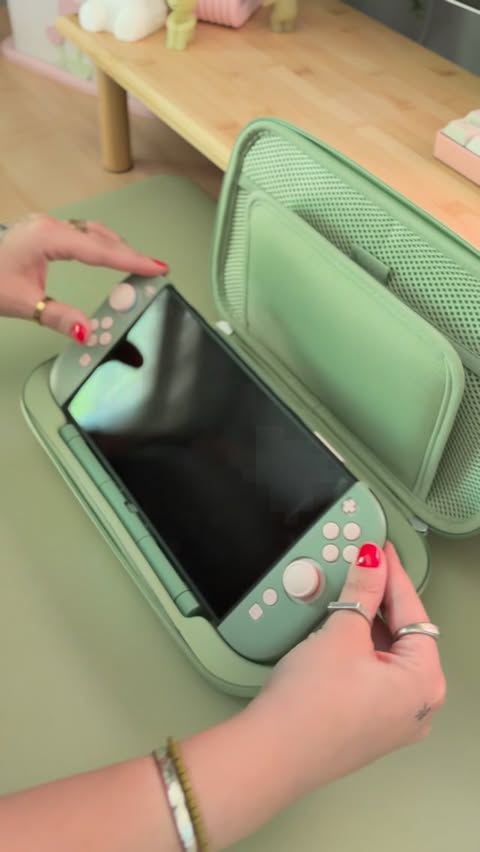 Instagram post by @sadgirltypes for Belkin. Caption reads: [...] 😮‍💨 the new charging case pro from @belkin....