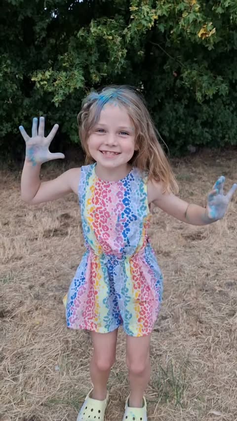 Instagram post by @betsy_reuben_stanley for Hobbledown. Caption reads: All inclusive family fun at @hobbledown_epsom 🤩....