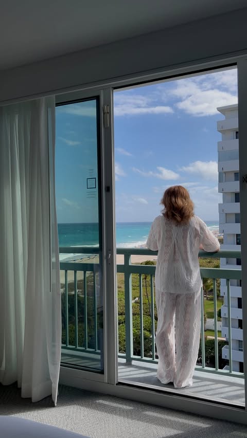 Instagram post by @olgaferrara_ny for The Palm Beaches. Caption reads: [...] Singer Island in the heart of the Palm....