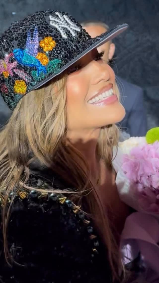 Instagram post by @fashionbombaccessories for New Era Cap. Caption reads: You ask, we answer @fashionbombaccessories !....