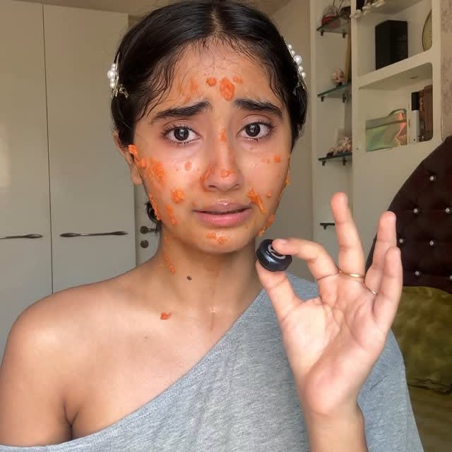 Instagram post by @iamchahattewani for Foxtale. Caption reads: We started off with papaya everywhere (yes, even....