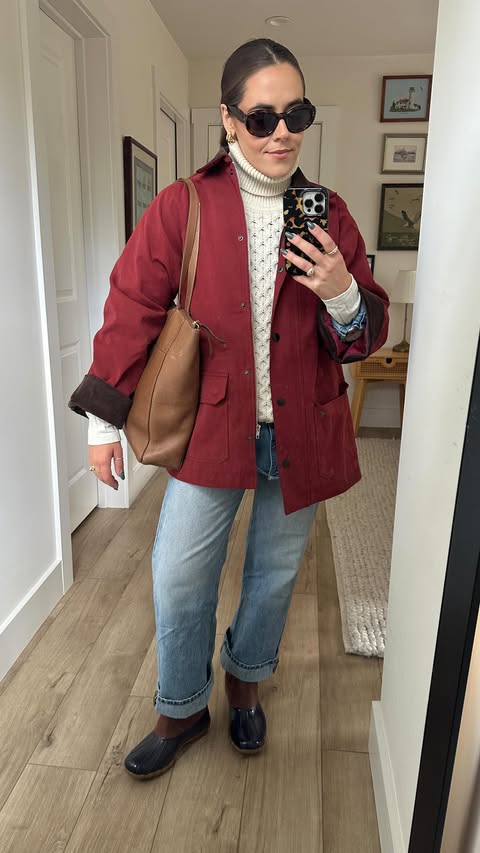 Instagram post by @georgiemorley for Sperry. Caption reads: [...] outfit with the help of my friends from....