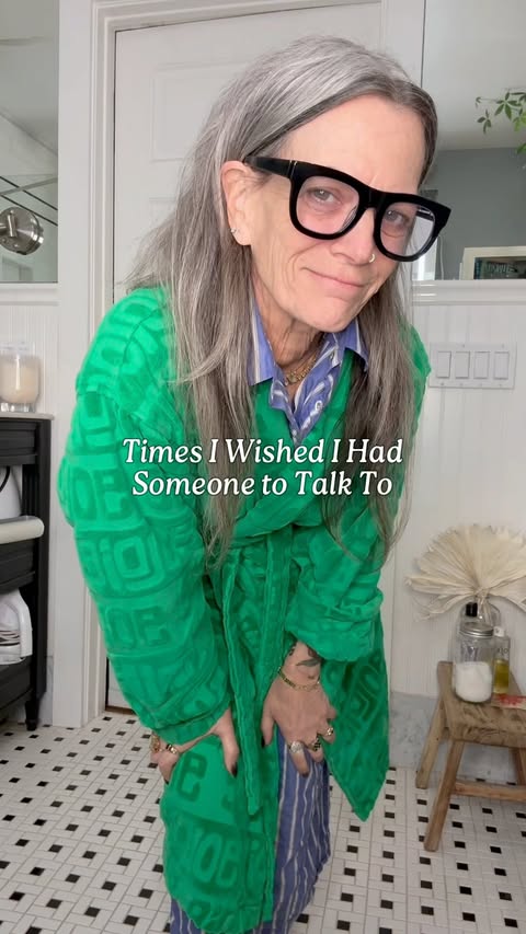 Instagram post by @welcometoheidi for BetterHelp. Caption reads: Don’t let the idea of a new year unravel you - let....