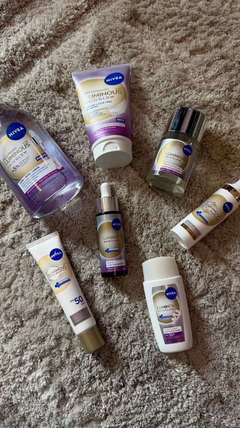 Instagram post by @raqueldelagarza_ for NIVEA. Caption reads: pr unboxing🫧 @nivea_mexico @fbworkersmx....