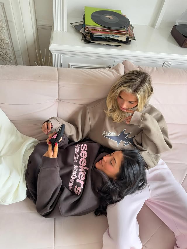 Instagram post by @lydsbutler for Sisters And Seekers. Caption reads: [...] girlhoodies !!! 
dropping 27.11....