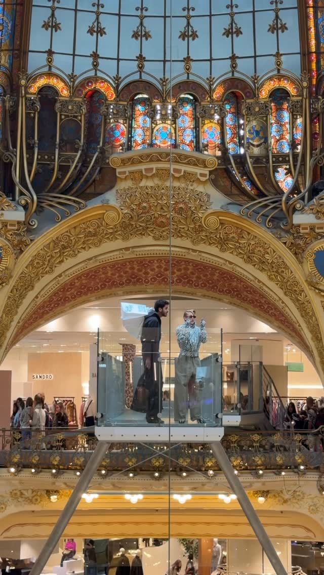 Instagram post by @maluborgesm for Galeries Lafayette. Caption reads: GALERIES LAFAYETTE 
Day at @galerieslafayette....