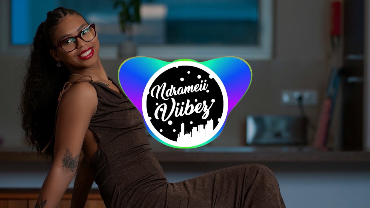 YouTube post by @ndrameiivibez for Unsplash. Caption reads: Keenan Te - Constellations [Hillside x Kiyoshii....