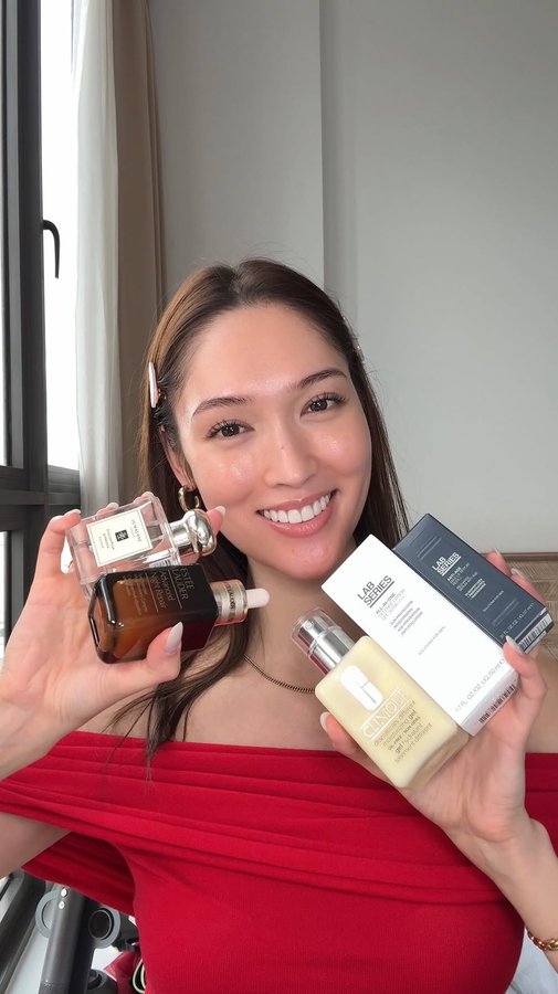 Instagram post by @aimeechengbradshaw for iShopChangi. Caption reads: Love is in the air, and so is the best gifting....