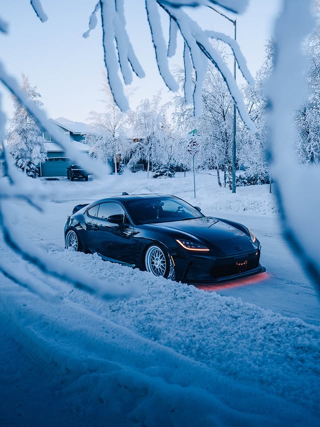 Instagram post by @ravoonycarwrap for HIREV SPORTS. Caption reads: Chilly Carousel 🧊 Use code “Sleezii” for 12% off....