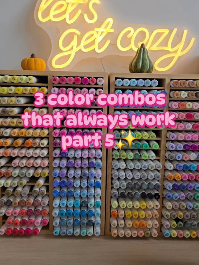 Instagram post by @cozycolourmom for Ohuhu Art Supplies. Caption reads: Anzeige 3 color combos that always work Save this....