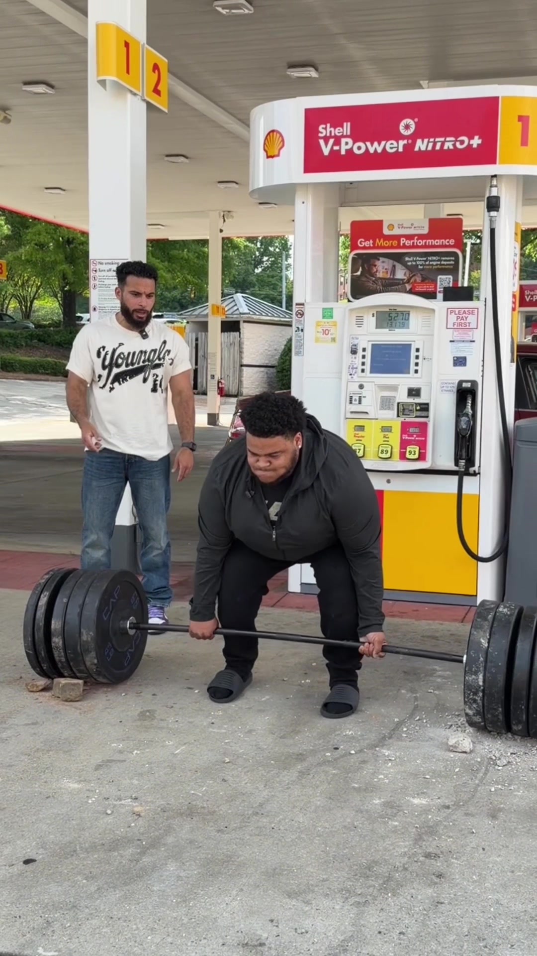 TikTok post by @mekluvin for YoungLA. Caption reads: How Common Is a 400 lb Deadlift? @YOUNGLA 15% off....