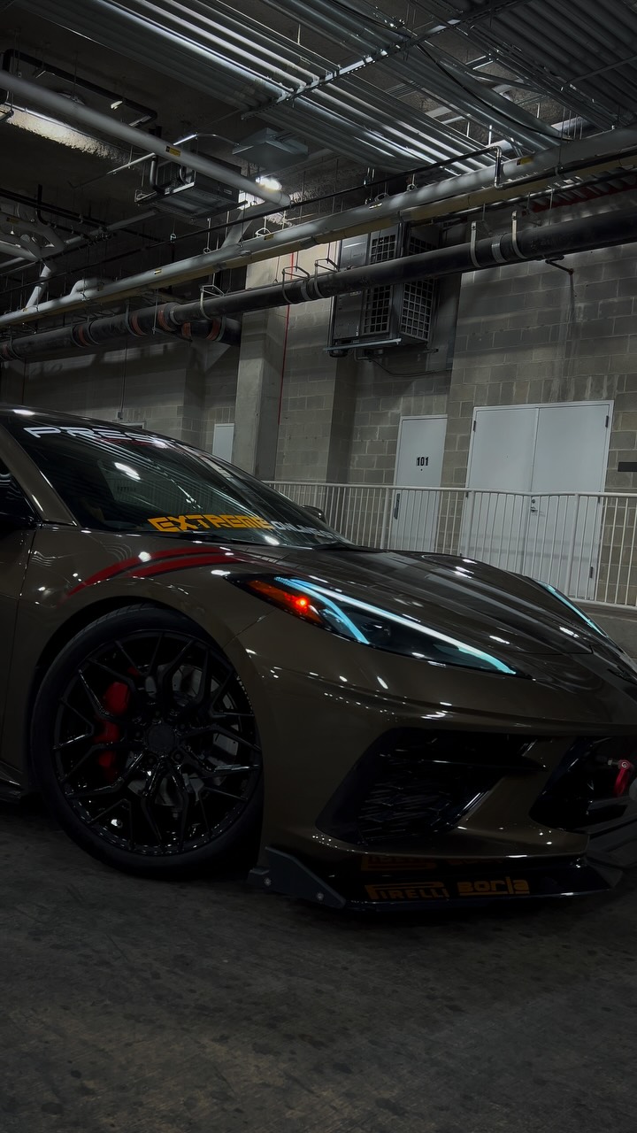 Instagram post by @1sickbronzec8 for 10 Second Racing. Caption reads: Gotta hop on this trend 🦇 Sponsorships:....